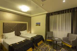 Отель Exclusive Hotel & More Сибиу Улучшенный двухместный номер с 1 кроватью или 2 отдельными кроватями-6